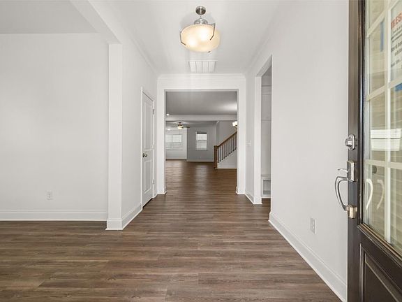 4th image of 1207 Tahoe Pl