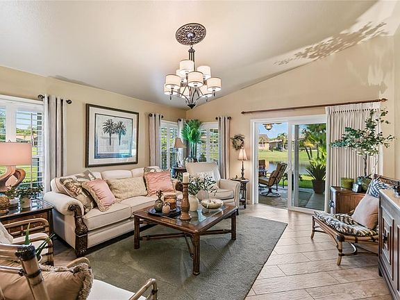 4th image of 800 Vineyard Way