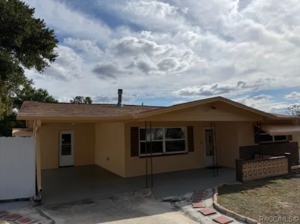 29 S Jefferson St, Beverly Hills, FL 34465