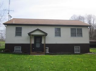 614 S Stone Base Rd, Mercer, PA 16137