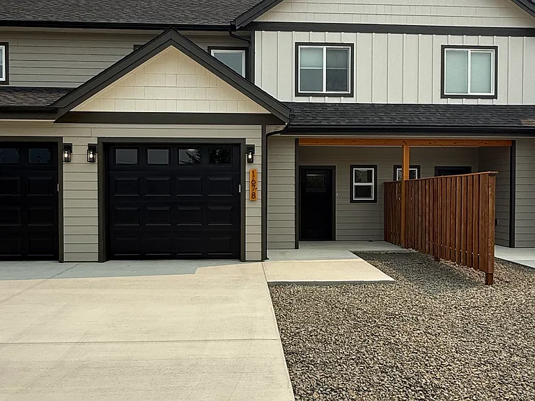 1678 Peridot Pl — Photo 1