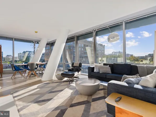 1111 24th St NW Unit 53, Washington, DC 20037