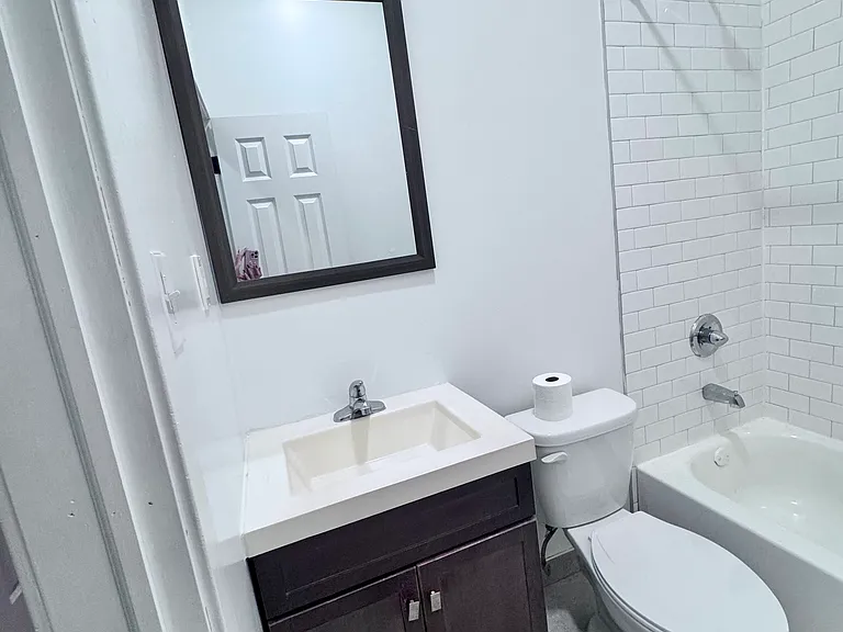 98 Taft Ave #1 — Photo 12