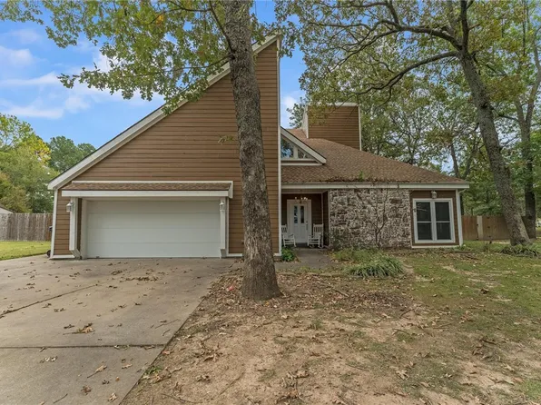4409 Spyglass Dr, Springdale, AR 72764
