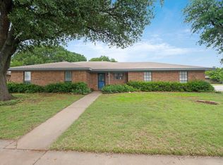5131 Edgecliff Dr, Wichita Falls, TX 76302