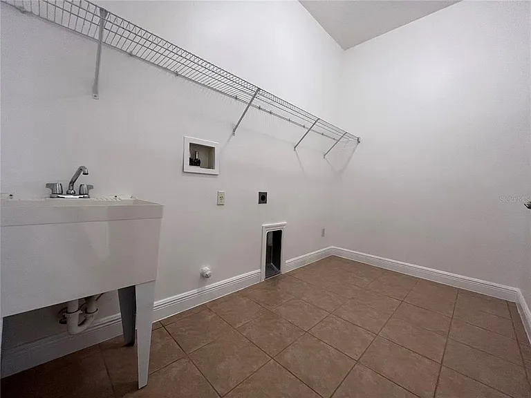 4115 Alcott Cir — Photo 22