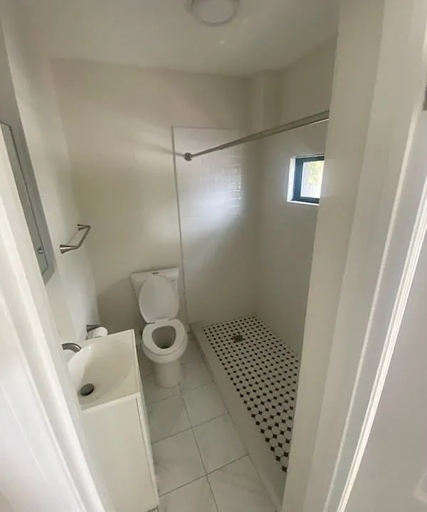 9305 Flatlands Ave #2