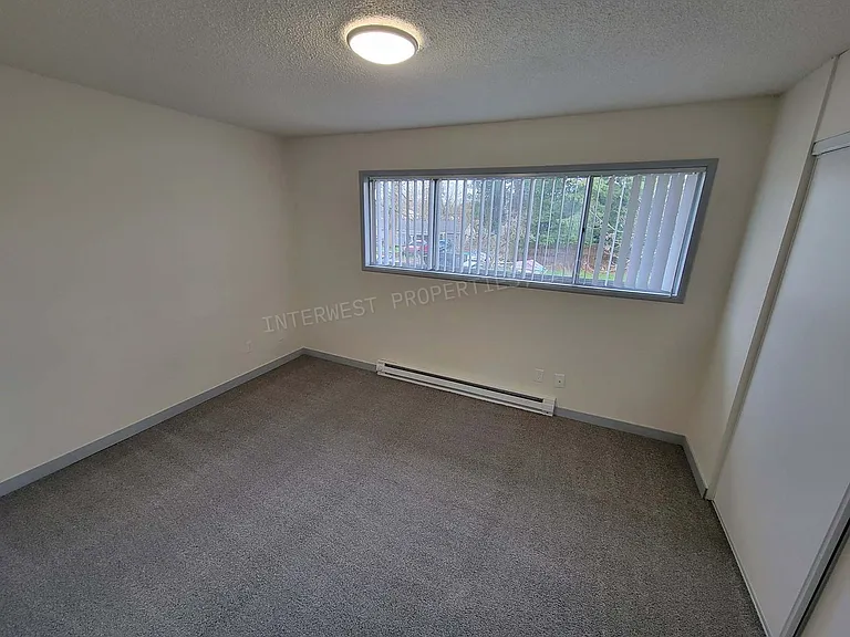 Regency Townhomes — Photo 15