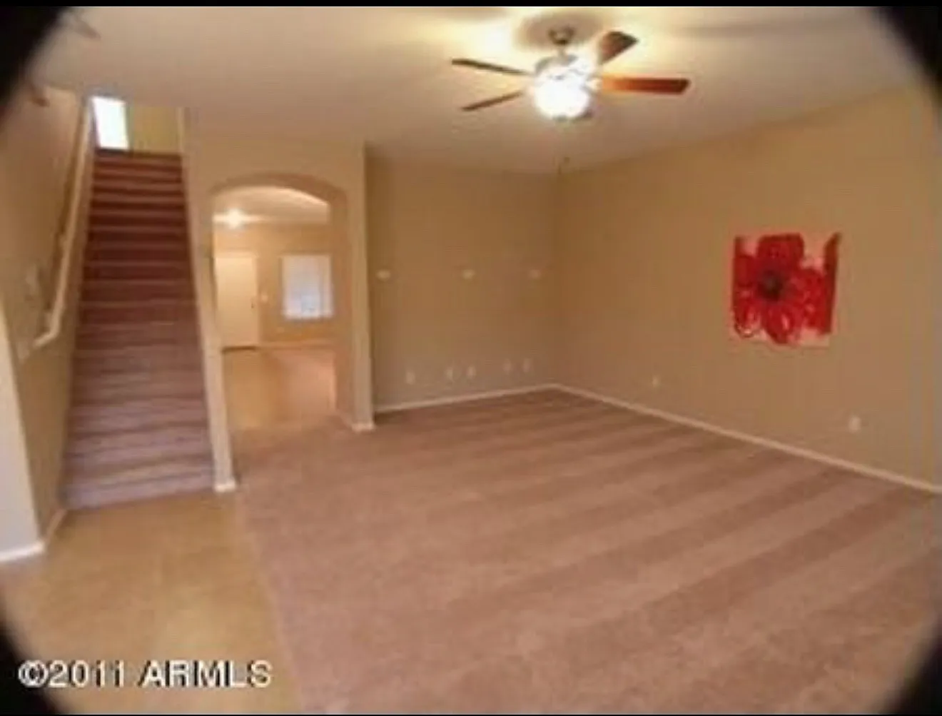 5 bed, 2.5 bath, 2699 sqft, $650 — Photo 3