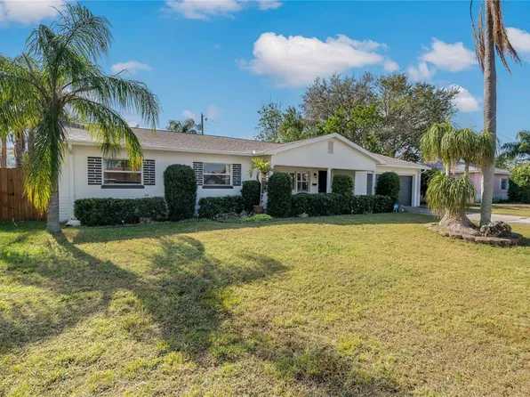 6256 28th Ter N, Saint Petersburg, FL 33710