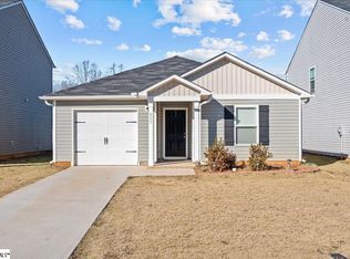 655 Farmstead Trl, Inman, SC 29349