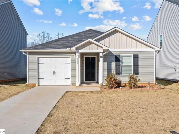 655 Farmstead Trl, Inman, SC 29349