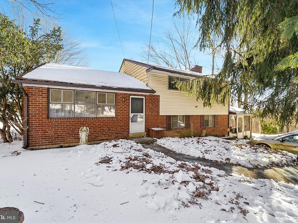 1st image of 249 S Pennell Rd