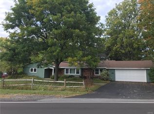 1175 Chapel St, Oneida, NY 13421