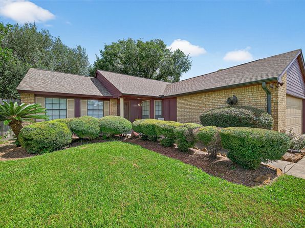 15638 Empanada Dr