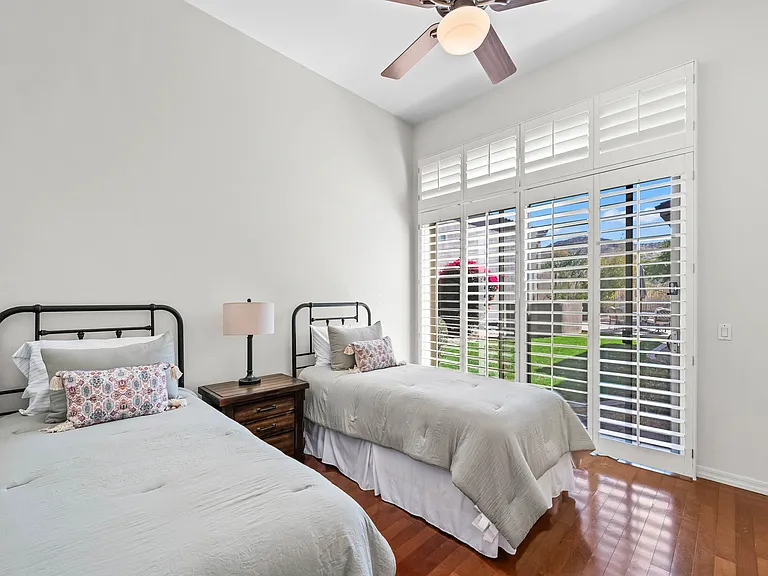 11479 E Beck Ln — Photo 57