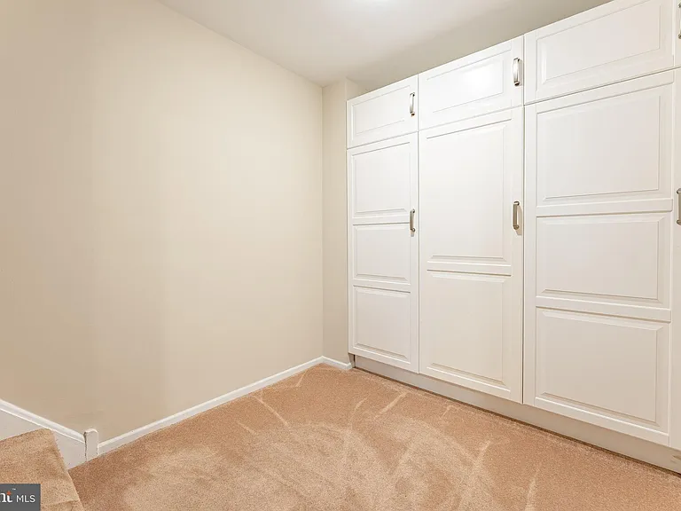11 Chateau Cir — Photo 39