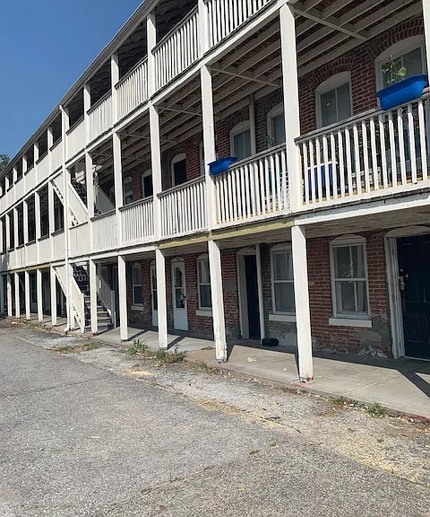 Summit Place Apartments — Photo 20