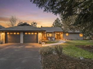 2001 Condor Ct, Redmond, OR 97756