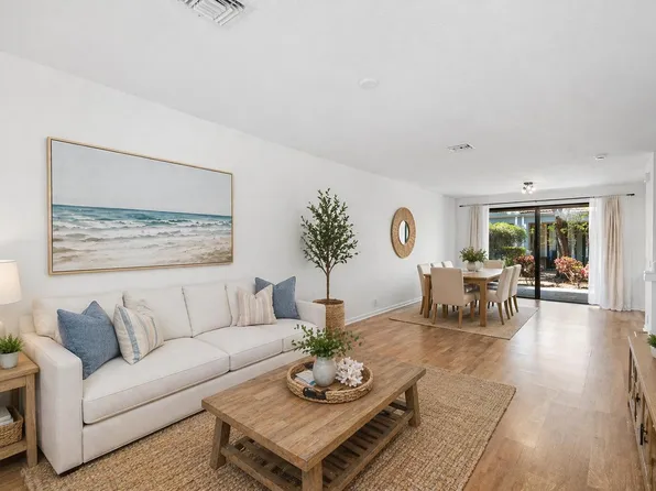 238 E Chrystie Circle, Delray Beach, FL 33484