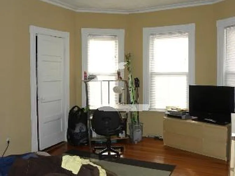42A Brainerd Rd #4A — Photo 11