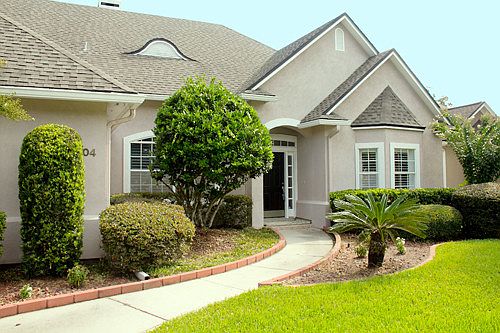1st image of 104 Deer Lake Dr