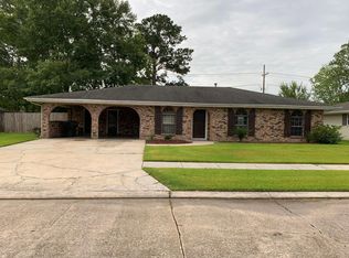 904 Eagle Dr, Houma, LA 70364