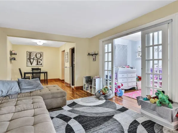 3235 Emmons Avenue image 1 of 22