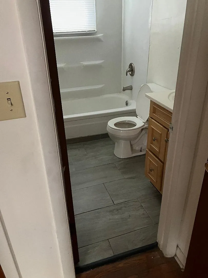 2 bed, 850 sqft, $850 — Photo 3
