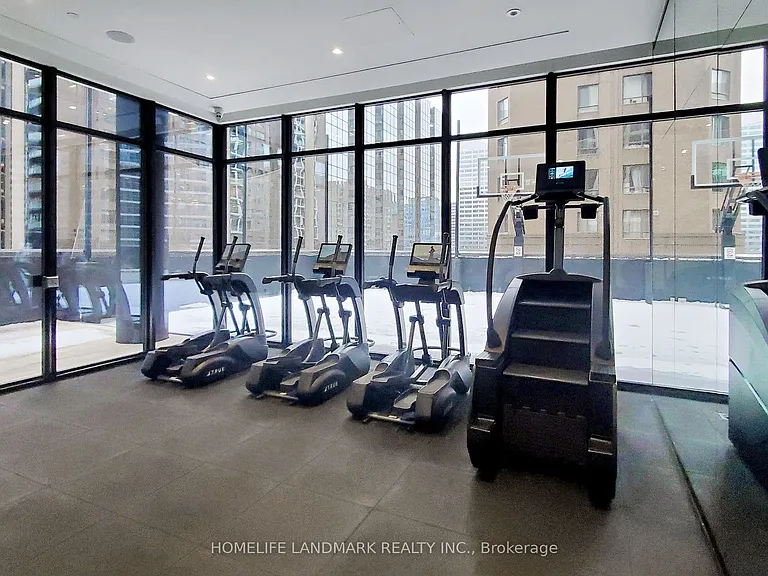 20 Edward St #616 — Photo 42
