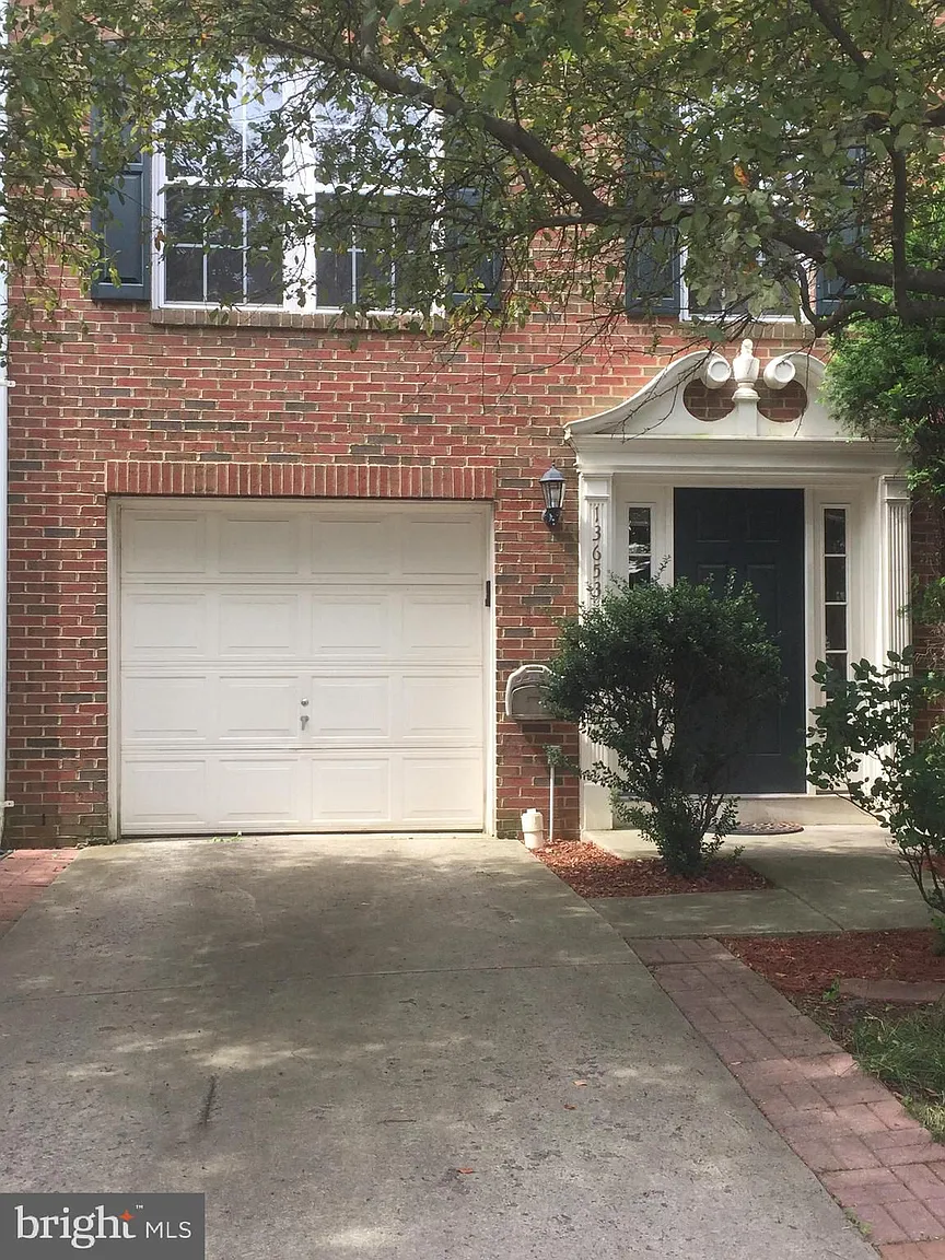 13653 Saint Johns Wood Pl photo 1