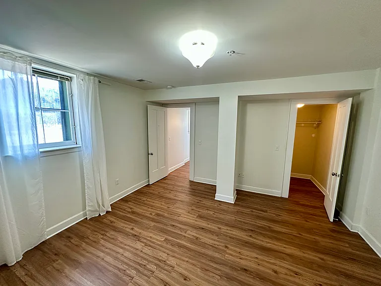 615 W Hancock St — Photo 6