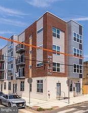 2nd image of 2500 N Mascher St Unit 7