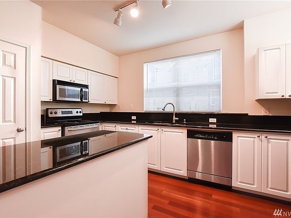3rd image of 3116 164th St SW APT 409
