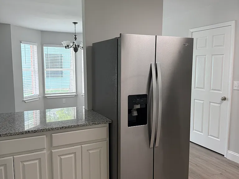 24849 Wolf Bay Ave — Photo 10