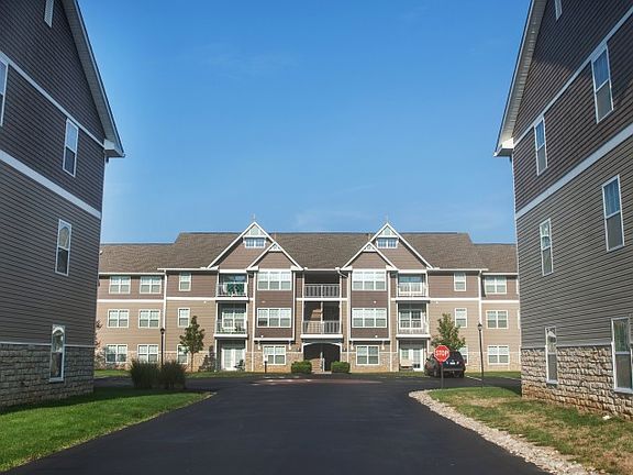 Water's Bend Apartments entrance