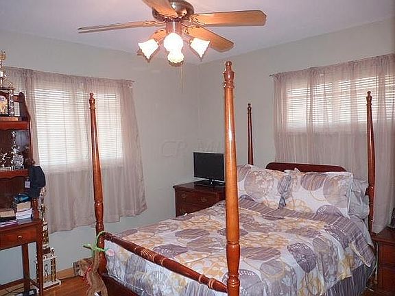 5th image of 1312 Fowler Dr