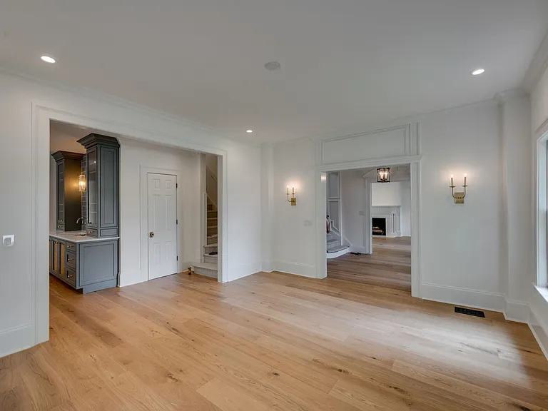 4428 Sheppard Pl — Photo 6