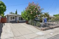 Island View Dr-S1908-001.jpg