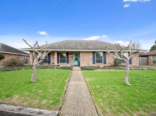 4920 Woodlyn Dr, Baton Rouge, LA 70816