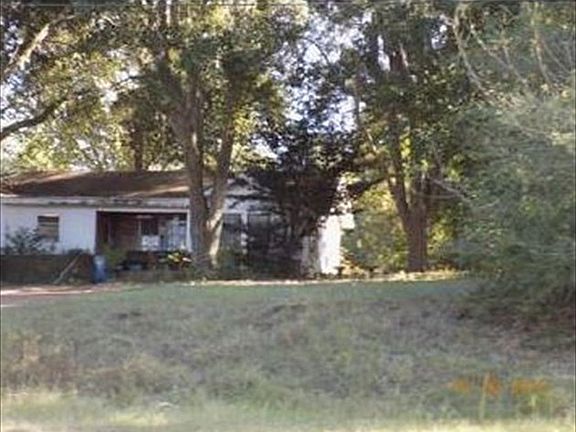 3rd image of 1200 Foster Dr