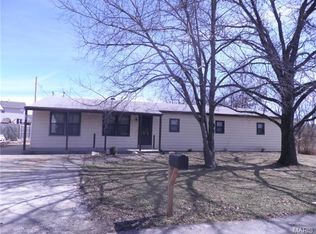 10 N Lang Dr, O Fallon, MO 63366