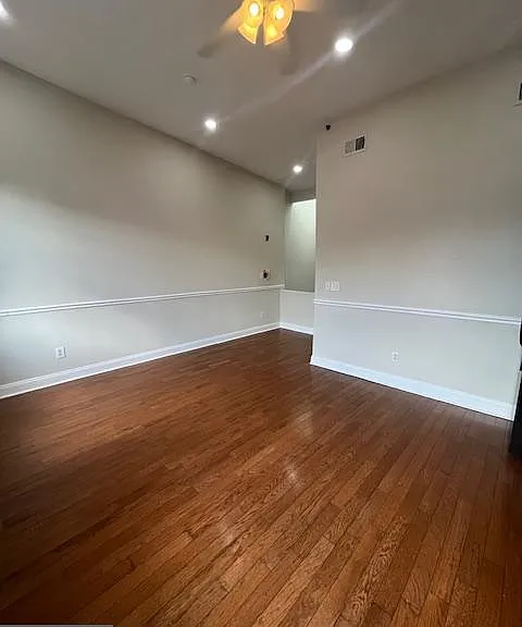 923 N 15th St #3 — Photo 11