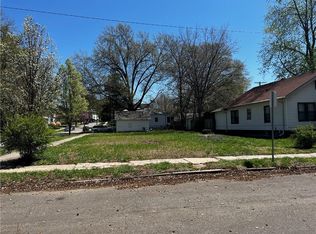 1123 N 26th St, Saint Joseph, MO 64506