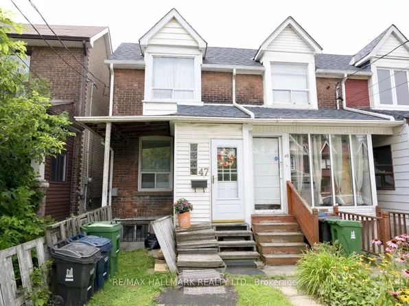 47 Dentonia Park Ave, Toronto, ON M4C 1W6