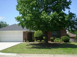 1613 Hunter Hill Dr, Van Buren, AR 72956