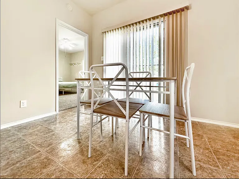Silhouette Ridge Dr — Photo 12