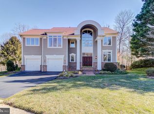 1305 Stamford Way, Reston, VA 20194
