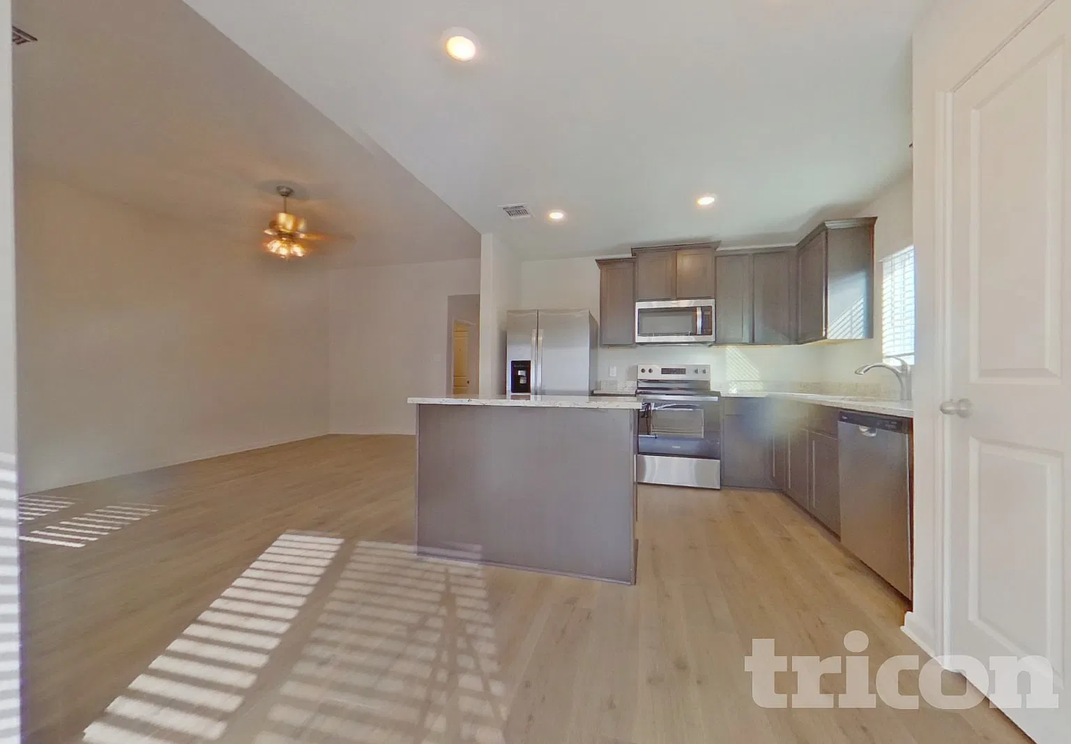 10013 Pilot Pl Fort Worth TX — Photo 4