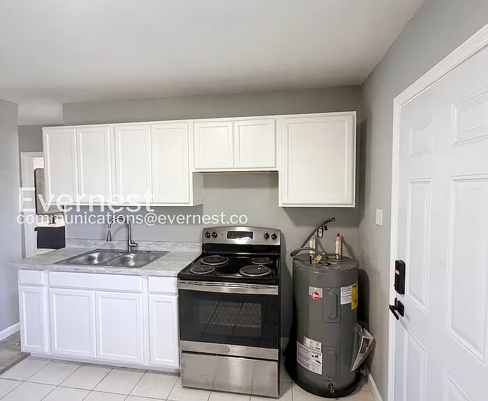3408 E Doctor Martin Luther King Junior Blvd #3 — Photo 8